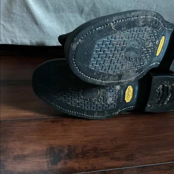 Chippewa Men's Black Leather Boots - Picture 9 of 11